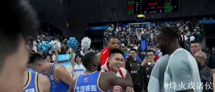 北京狂砍111分创新高引热议!两战百回合轰133.8分领跑联盟 北京狂砍111分创新高引热议!两战百回合轰133.8分领跑联盟